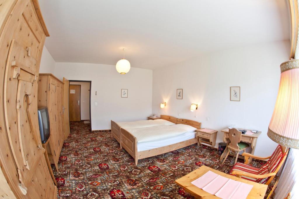 Hotel Post Pontresina Szoba fotó
