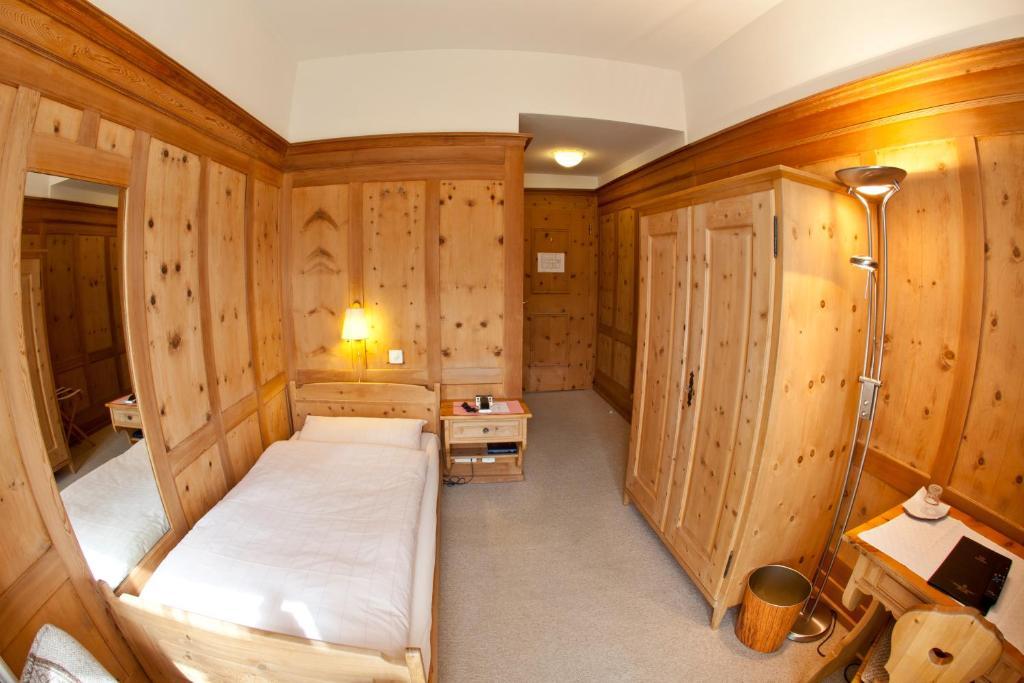 Hotel Post Pontresina Szoba fotó